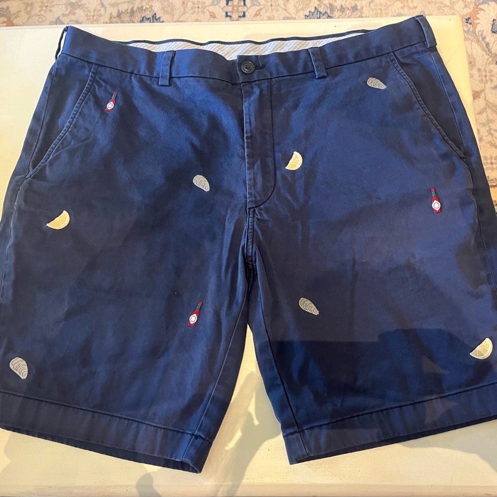 Brooks Brothers Men's Navy Embroidered Cocktail Lemon Shorts Size 38